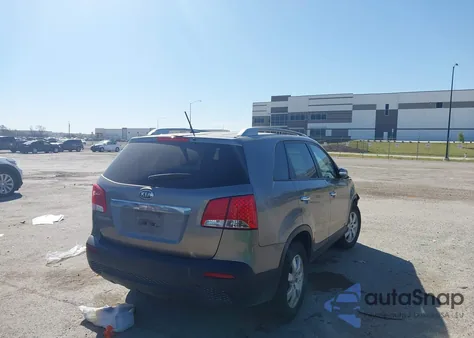 2012 Kia Sorento Lx V6 z USA, uszkodzony, nr VIN 5XYKTDA28CG249863